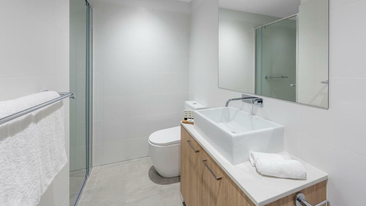 Avani Adelaide Residences Esterno foto