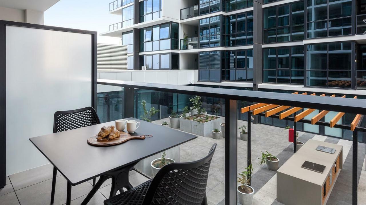 Avani Adelaide Residences Esterno foto