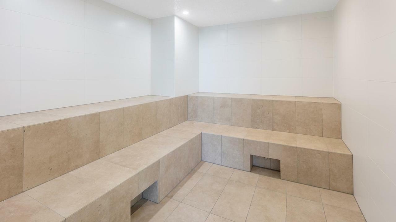 Avani Adelaide Residences Esterno foto
