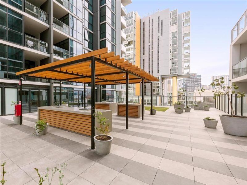 Avani Adelaide Residences Esterno foto